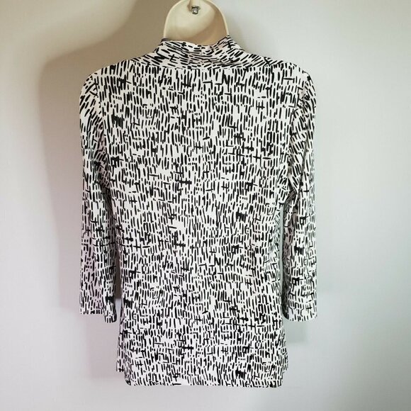 ESSENTIALS by Milano Stretchy T48 Small Blouse Bandage - Picture 3 of 6